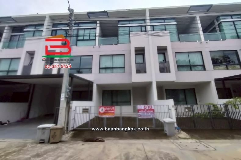 ทาวน์โฮม โครงการ โคราซอน ประชาชื่น เนื้อที่ 23.9 ตร.ว ประชาชื่น-ปากเกร็ด 5 (เลียบคลองประปา) ตำบลบางตลาด อำเภอปากเกร็ด นนทบุรี