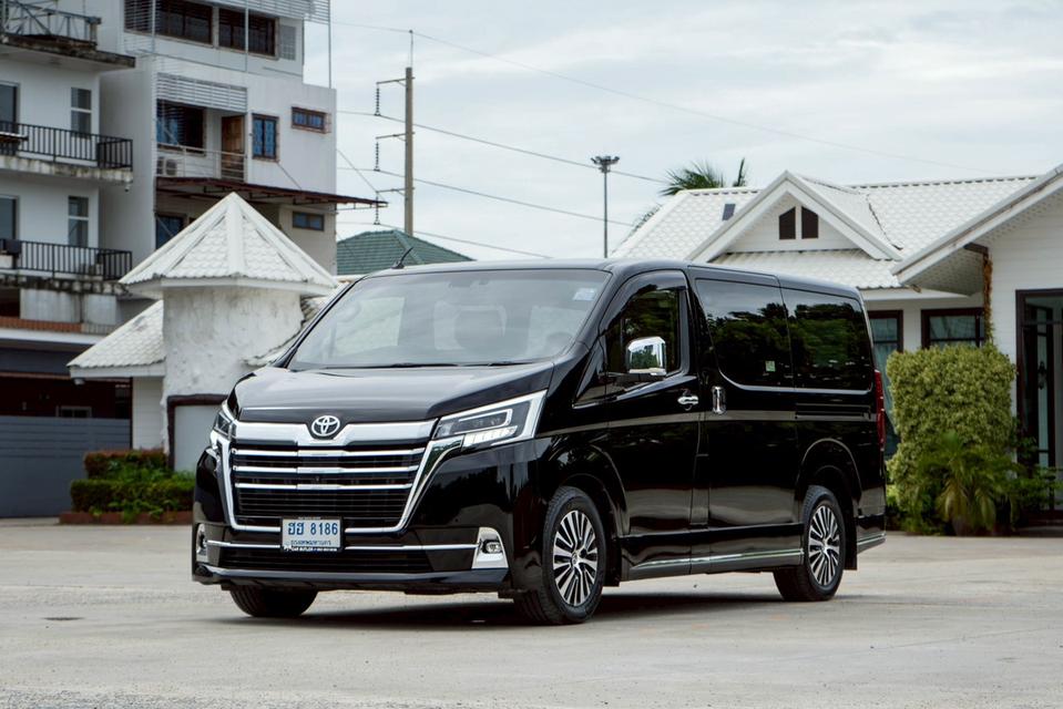 Toyota majesty  ไมล์ 8xxxx km.