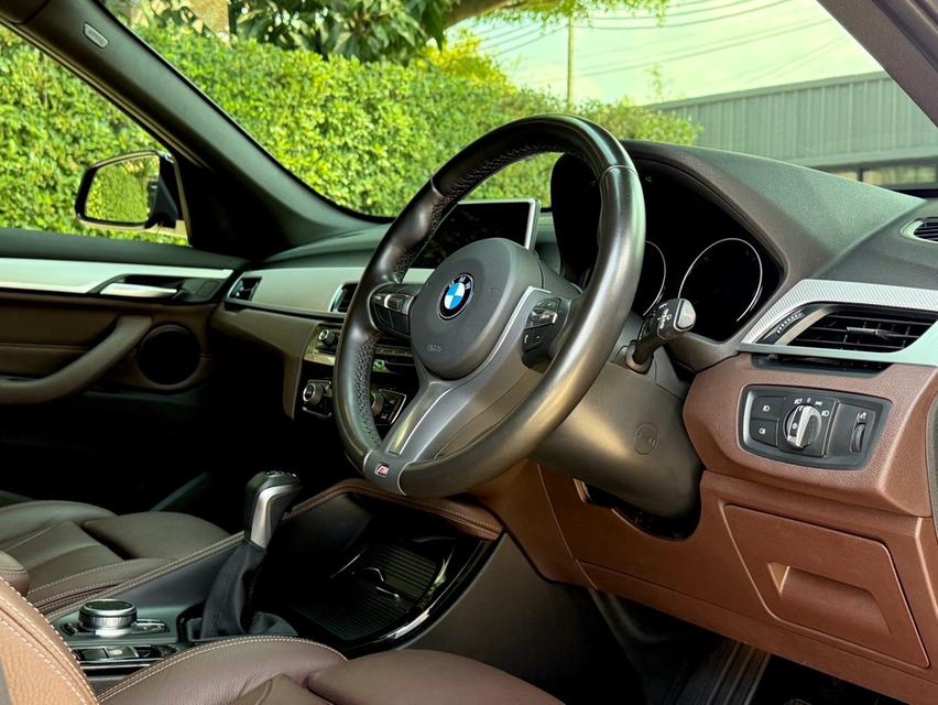 2021 BMW X1 20D MSPORT รถมือเดียวออกป้ายแดง รถวิ่งน้อยเพียง 80,000 กม เข้าศูนย์ตามระยะ รถไม่เคยมีอุบัติเหตุครับ รูปที่ 7