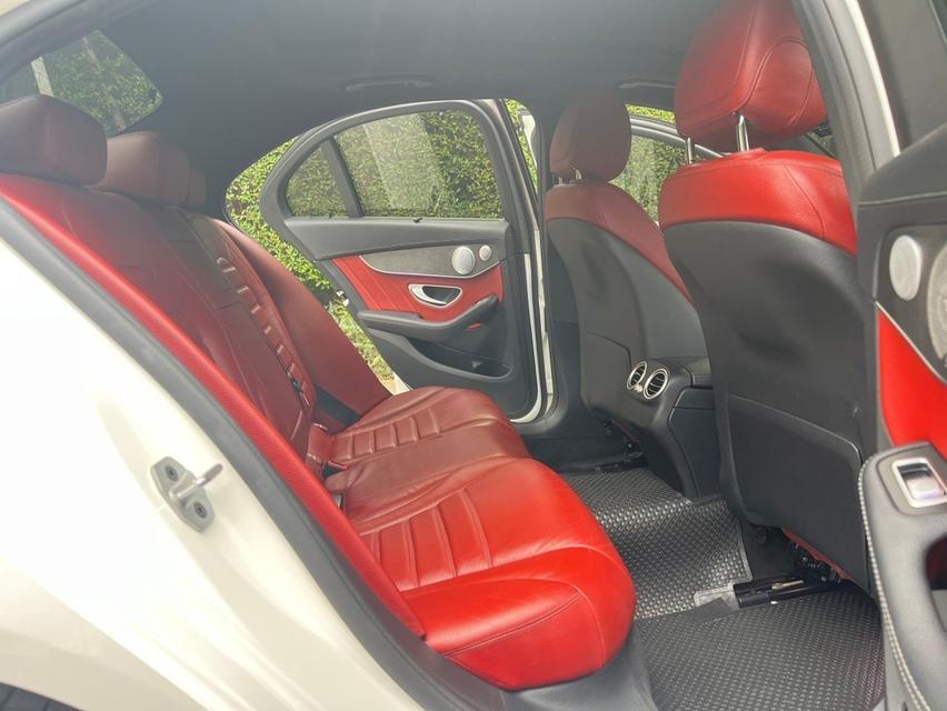 รหัสรถ AP3434 Benz C220d AMG Dynamic (W205) ปี2022  12