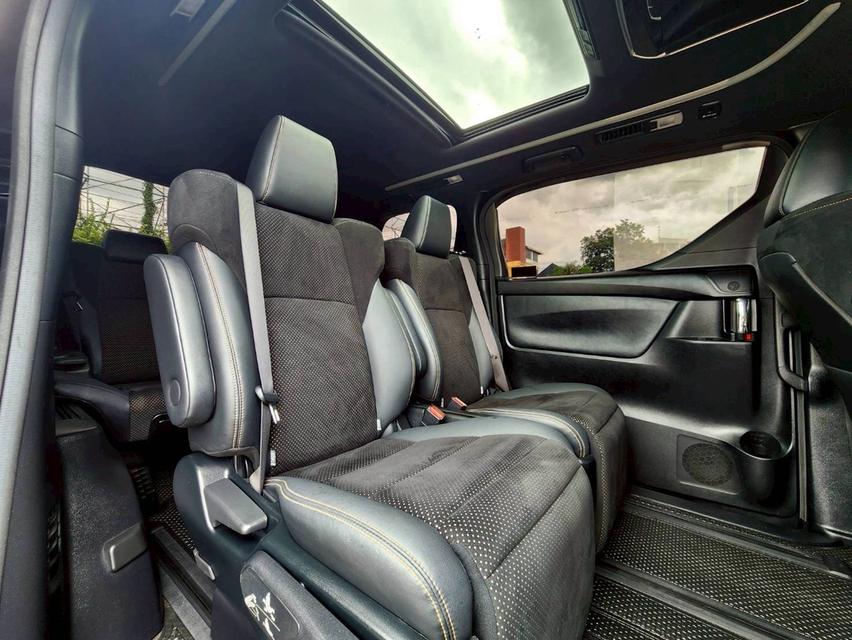 รหัสรถ PEAT531 🚙🚐TOYOTA ALPHARD​ S TYPE GOLD HYBRID(LIMITED)  ปี​ 22 วิ่ง 14