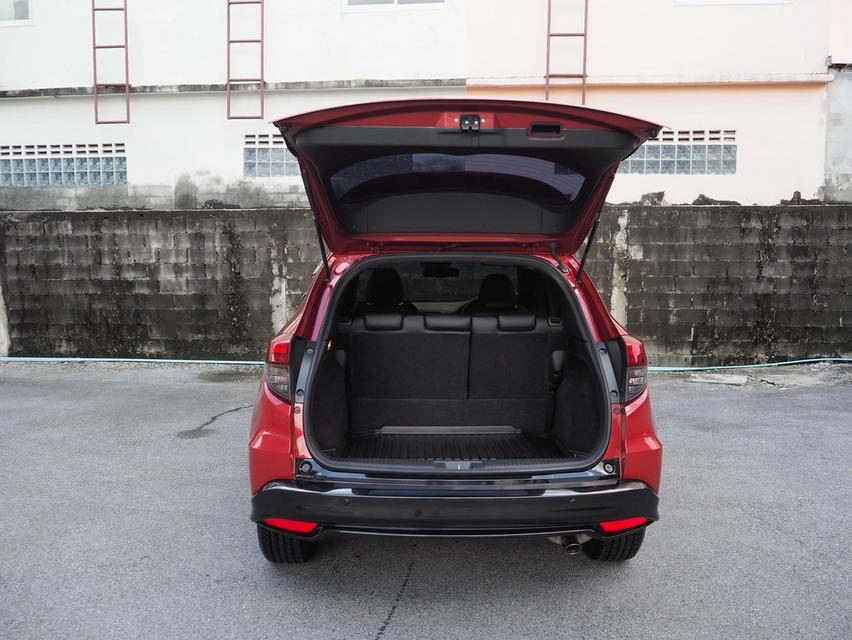 Honda HRV 1.8 RS Top  7