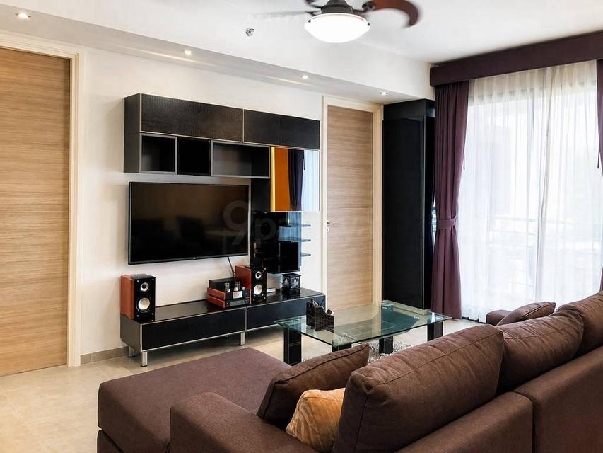 For Rent — 2-Bedroom Condo at Zire Wongamat PattayaSpacious condo for rent at Zire Wongamat Pattaya, located in Building B with city view. 3
