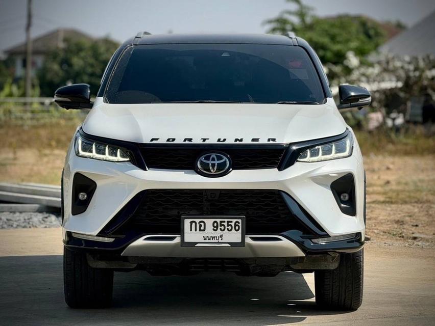 TOYOTA FORTUNER 2.4 Legender 2WD ปี 2023 รถใหม่ ไร้อุบัติ ประวัติครบ 2