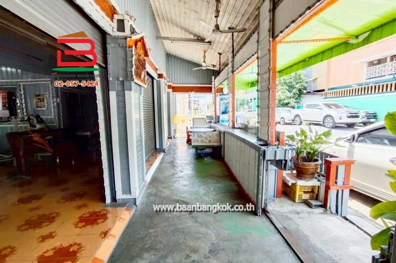ทาวน์เฮาส์ ซอยทรงพล1 เนื้อที่ 63.8 ตรว. ถนนพหลโยธิน ต.คูคต อ.ลำลูกกา จ.ปทุมธานี