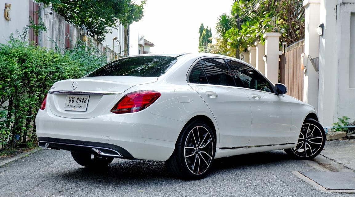 Mercedes Benz C220d Avantgarde ปี 2020 การันตีไมล์แท้ 62,xxx Km. 8