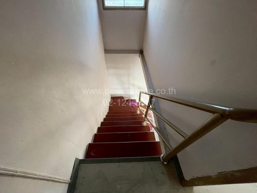 บ้านเอื้ออาทร รังสิต คลอง 9 ซอย 1 ถนนรังสิต – นครนายก ต.บึงสนั่น อ.ธัญบุรี จ.ปทุมธานี 9