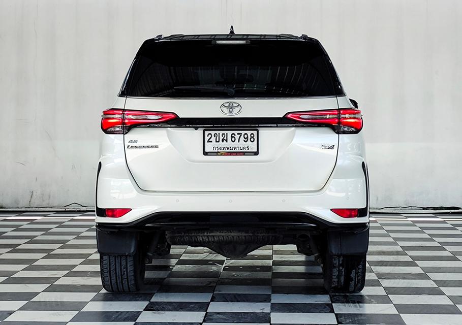 FORTUNER LEGENDER 2.8 V 4WD ปี 2020 จด21 ✅ ฟรีค่าจัด-ค่าโอน ✅ ฟรีประกันภัย ✅ ฟรี พรบ 5