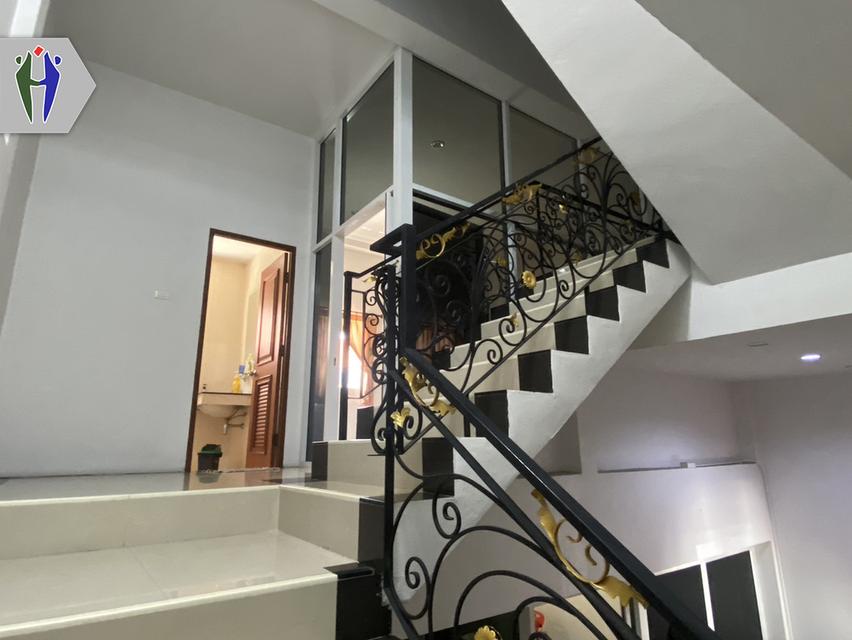 อาคารพาณิชย์ให้ พัทยาใต้ สายสาม ทำธุรกิจได้ พร้อมเข้าอยู่ 4