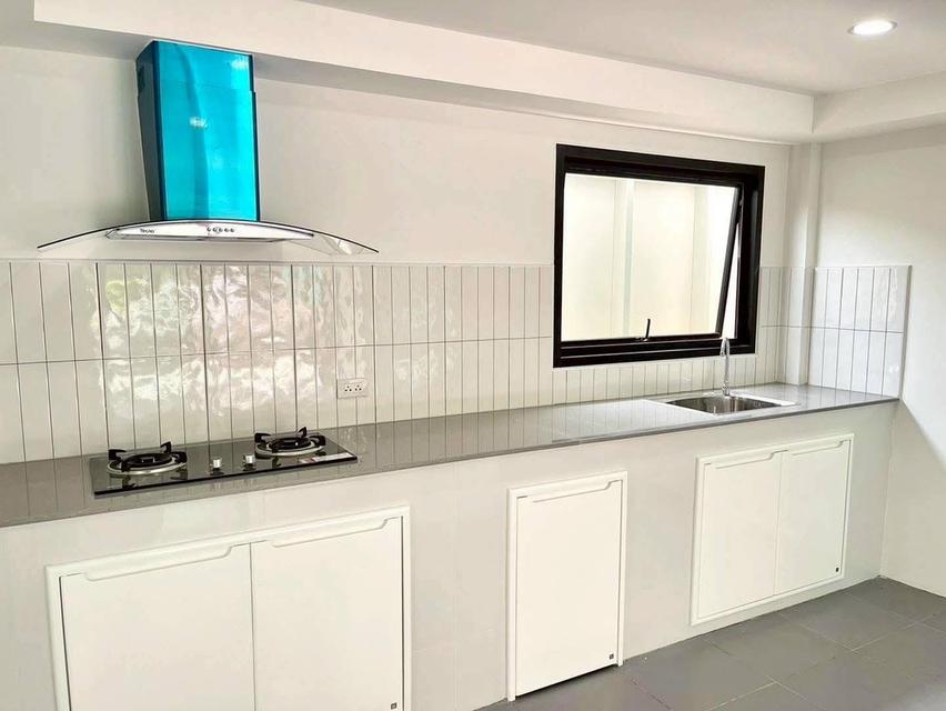 🏡 ทาวน์เฮาส์หน้ากว้าง พหลโยธิน 48 | รีโนเวทใหม่ พร้อมอยู่ ทำเลดี ใกล้ BTS! 8