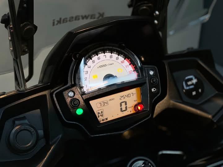 Kawasaki Versys 2019 4