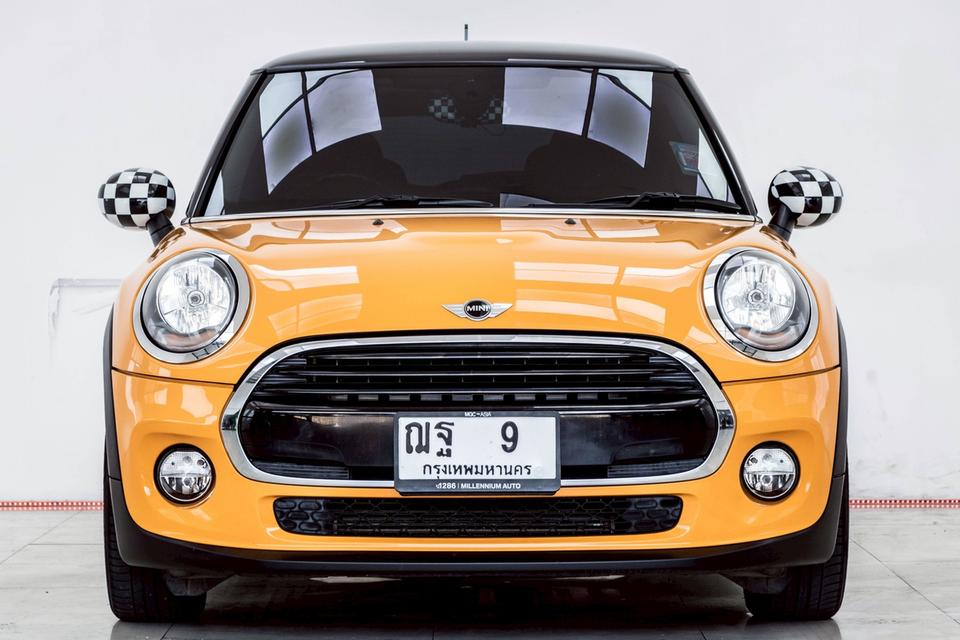 MINI COOPER 1.5 RHD F55 2016