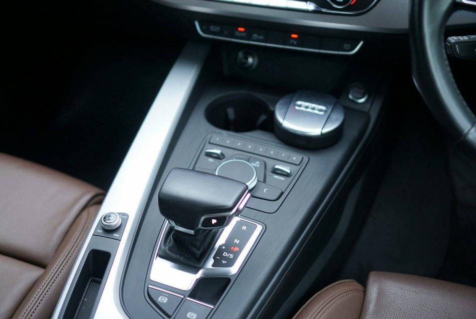 Audi A5 SPORTBACK 40 TFSI 2018 สีดำ รถเจ้าของเดียว ตัวถังเดิมสวย สภาพป้ายแดง รูปที่ 13