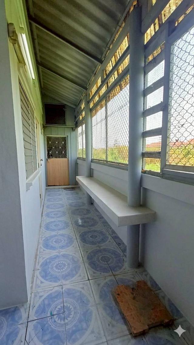 🏠 หลังใหญ่สะใจ! ขายบ้านเดี่ยว AC House 1 หมู่บ้าน​ เอ​ ซี​ เฮ้าส์​ 1 ลำลูกกา คลอง 4 ปทุมธานีต่อเติมเต็มพื้นที่ 220 ตร.ม. ในราคาแค่ 3 ล้านต้น!  🥰🤗 4