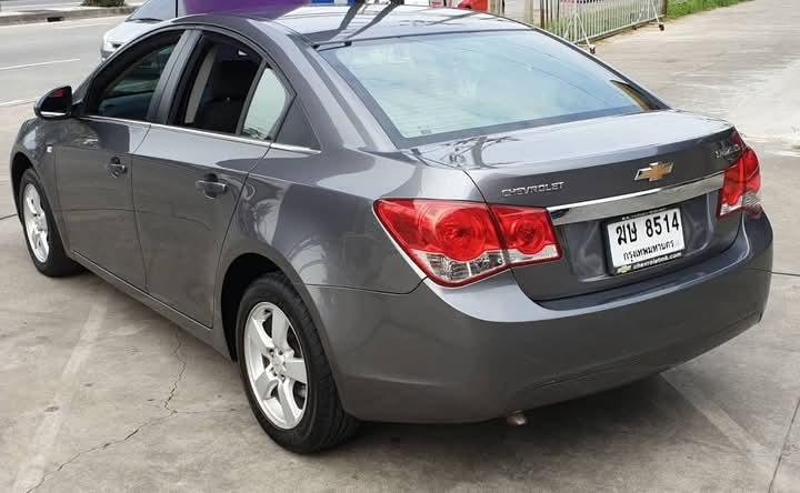 รีบขาย Chevrolet Cruze 2