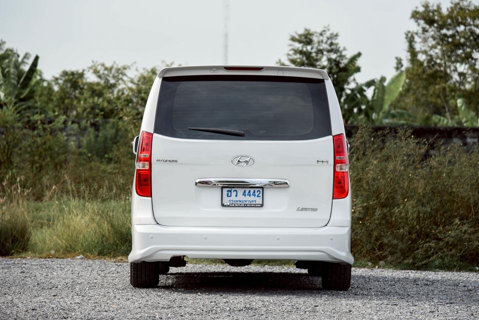 รหัสรถ CNL4442 Hyundai H-1 2.5 Limited AT 2016 3