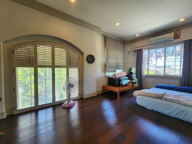 Elegant 3BR Home at Narasiri Bangna with Wide Garden, Near Mega Bangna Shopping 4
