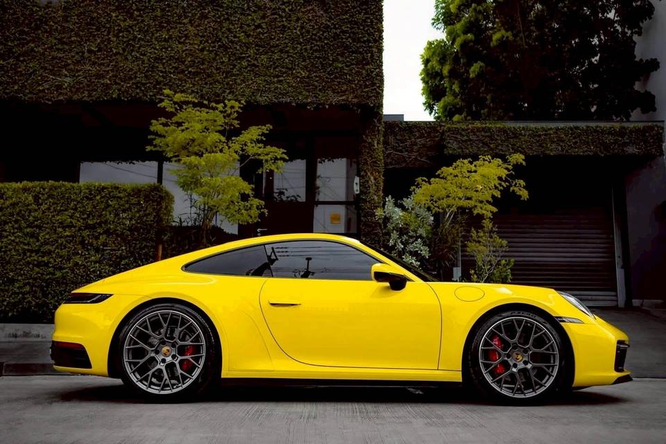 รหัสรถ PR20 Porsche 911 Carrera S (model 992) ปี 20