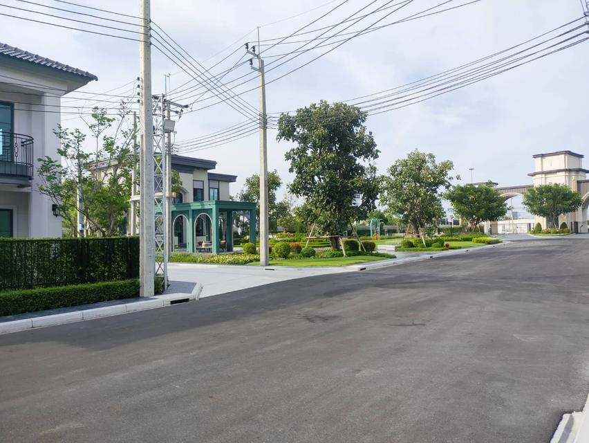 บ้านเดี่ยวหลังใหญ่ ติดสวน ติดถนนใหญ่ ทำเลดีมาก บอกต่อ 20