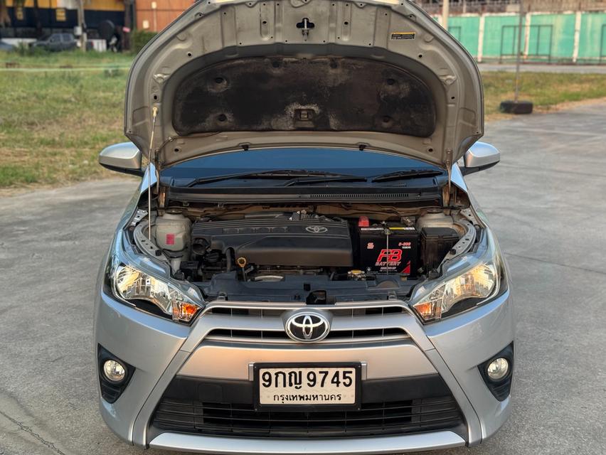 TOYOTA NEW YARIS  1.2E Y 2015 8