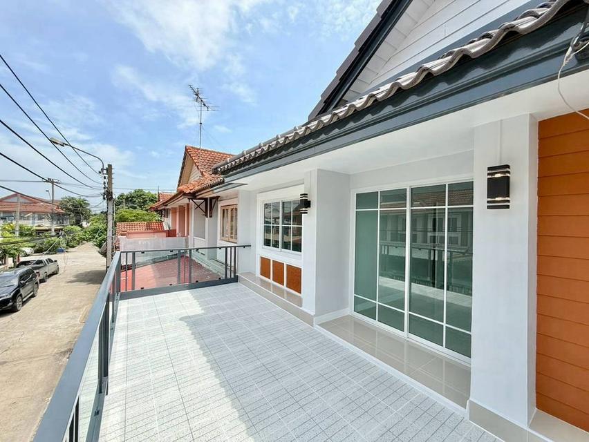 หมู่บ้านพฤกษา10 ถนนบางกรวย-ไทรน้อยทาวน์เฮ้าส์ 2 ชั้น  ตกแต่งใหม่พร้อมอยู่ ทำเลดี ต้นโครงการ 19