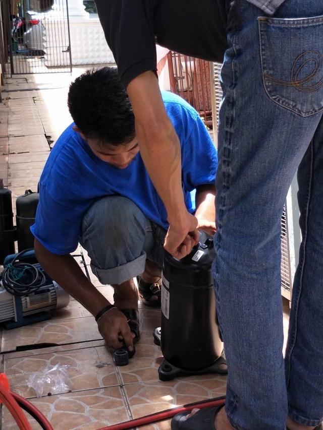 ล้างแอร์สถานฑูตลาว ซ่อมแอร์ซอยสหการประมูล ย้ายแอร์ประดิษฐ์มนูธรรม ติดตั้งแอร์ห้วยขวาง