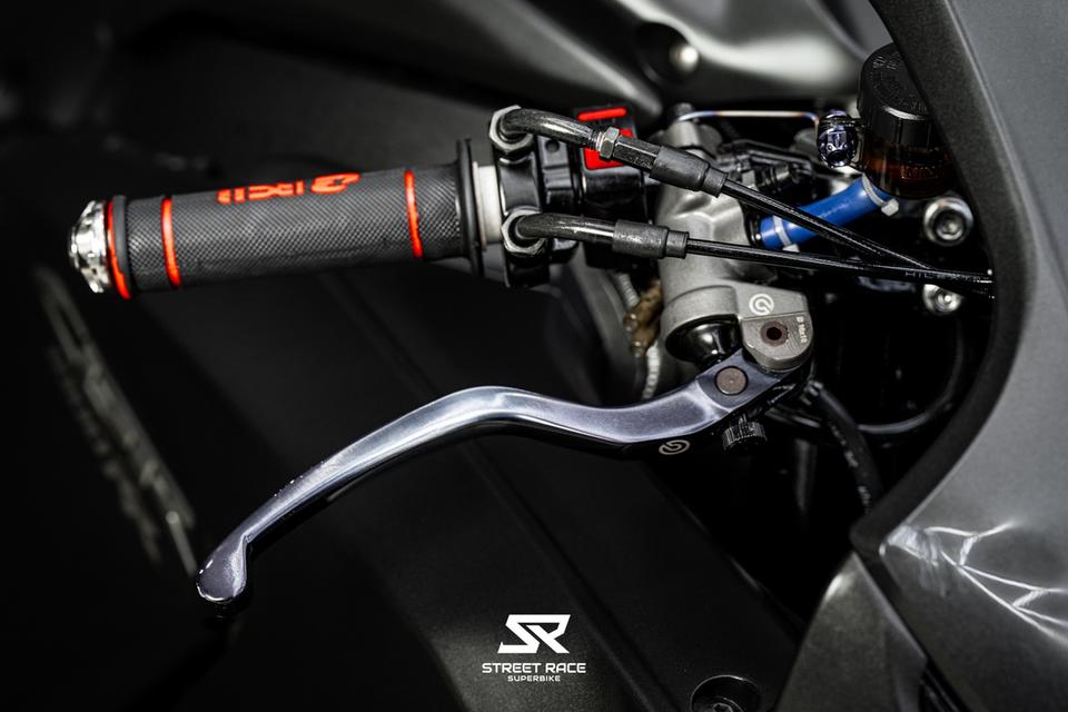 CBR1000RR 2016 ราคาเงินสด 239,000 บาท รูปที่ 6