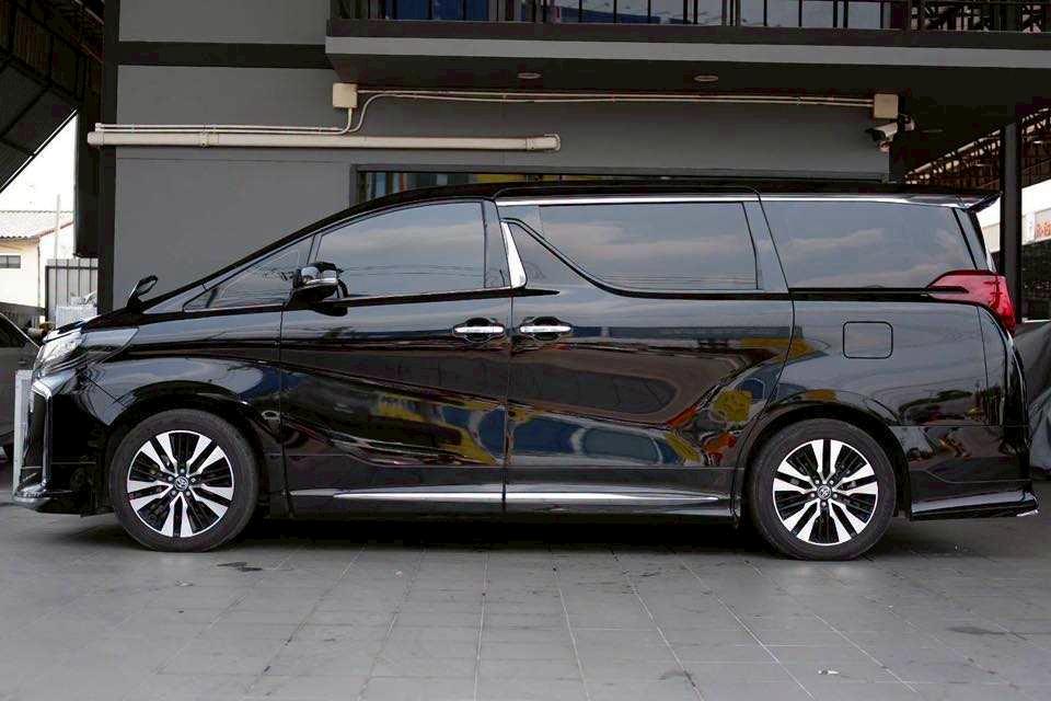 Toyota Alphard 2.5 SC Package 2022 สีดำ มือเดียวไมล์น้อย สีเดิมทั้งคัน รูปที่ 6
