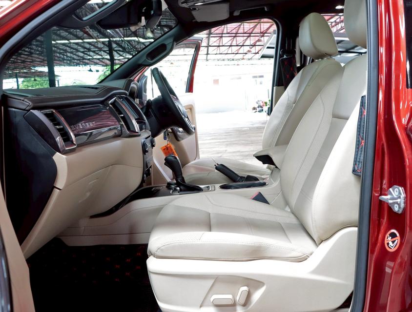 FORD EVEREST 3.2 TITANIUM+ 4WD ปี2017 ตัวท็อปสุดของรุ่น  ชุดแต่งรอบคัน ขับนิ่ม เครื่องแน่น 11