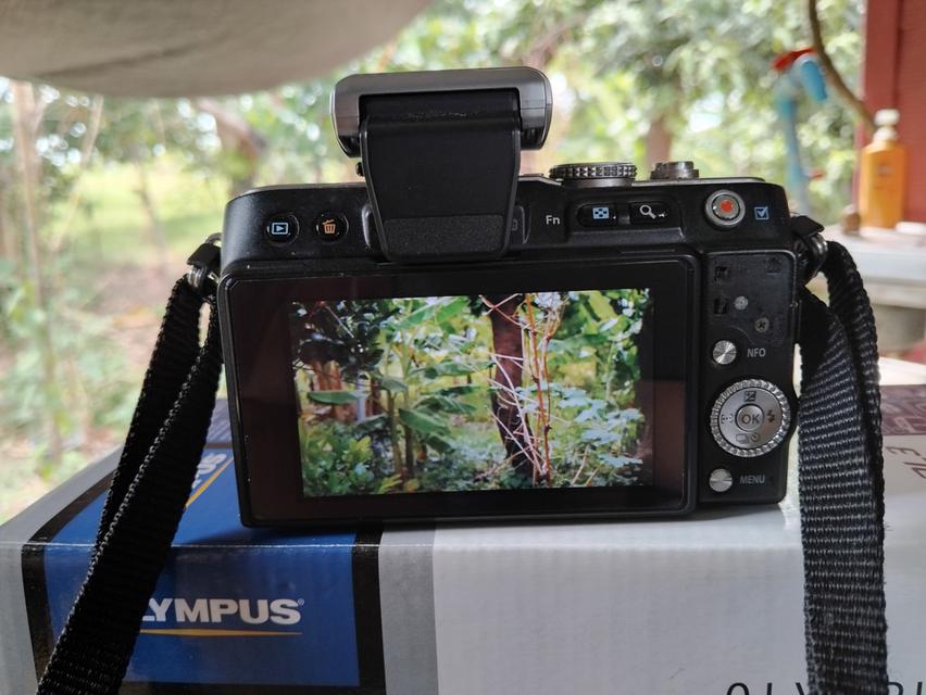 ขายกล้อง OLYMPUS PEN Lite รุ่น E-PL3 สภาพเหมือนใหม่ ราคา 5,000 บาท พร้อมเลนส์ 40-150 6