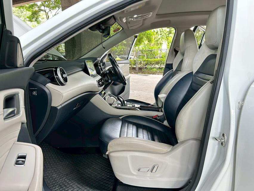 MG HS 1.5 Turbo X Sunroof AT ปี 2021 รถสวยมือเดียว พร้อมใช้ 17