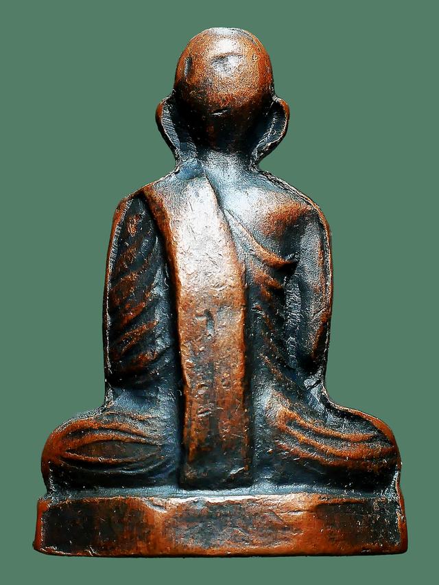 พระรูปปั๊มเหมือน ก้นระฆัง หลวงพ่อพรหม วัดช่องแค ปี 2512....เก่าๆ รูปที่ 3