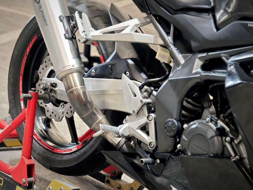 CBR250RR มือสอง สภาพพร้อมใช้งาน รูปที่ 4