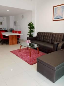 ขายทาวน์โฮม 3ชั้นครึ่ง ทรีโอ ร่มเกล้า อยู่ต้นซอย หลังมุม หมู่บ้านติดถนนนร่มเกล้า 4