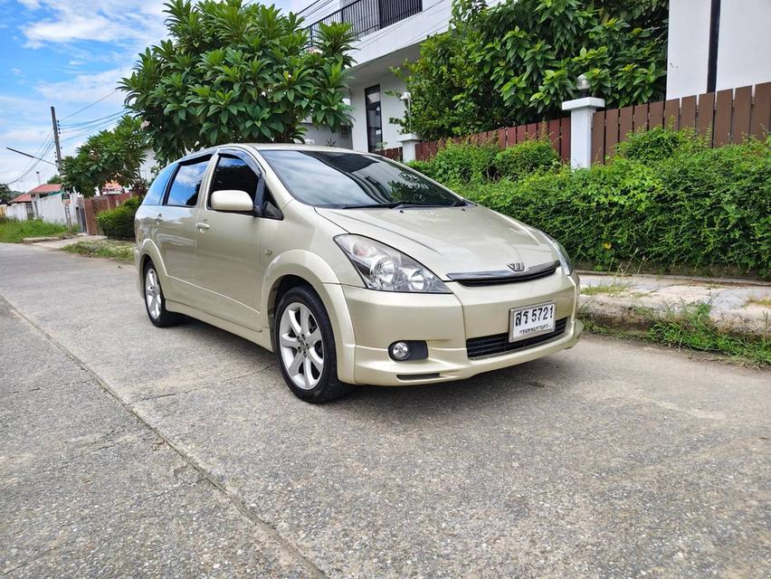 Toyota Wish ปี 2004 จด 2006เครื่อง 2.0 Q Limited ตัวท็อป ซันรูฟรถบ้านสวยๆ พร้อมใช้เครื่องดี เกียร์ดี แอร์เย็น ขับดี รูปย่อยที่ 2
