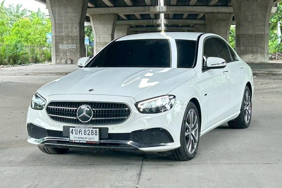 🚗 2022 Mercedes-Benz E 300e Avantgarde Plug-in Hybrid (Facelift) AT