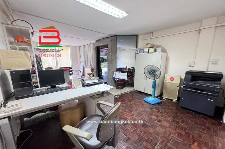 ให้เช่า ทาวน์โฮม หมู่บ้าน พรเพ็ญเพลส เนื้อที่ 26 ตรว. ซอยเศรษฐศิริ 2 ใกล้โรงพยาบาลวิชัยยุทธ ถนนพระราม 6 แขวงสามเสนใน เขตพญาไท กรุงเทพมหานคร 6