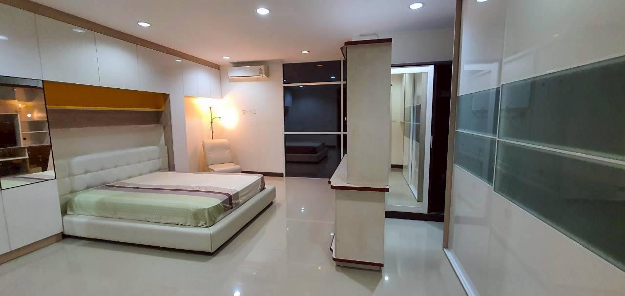 HomeOffice 4 ชั้น (หลังมุม) พร้อมตบแต่ง 9