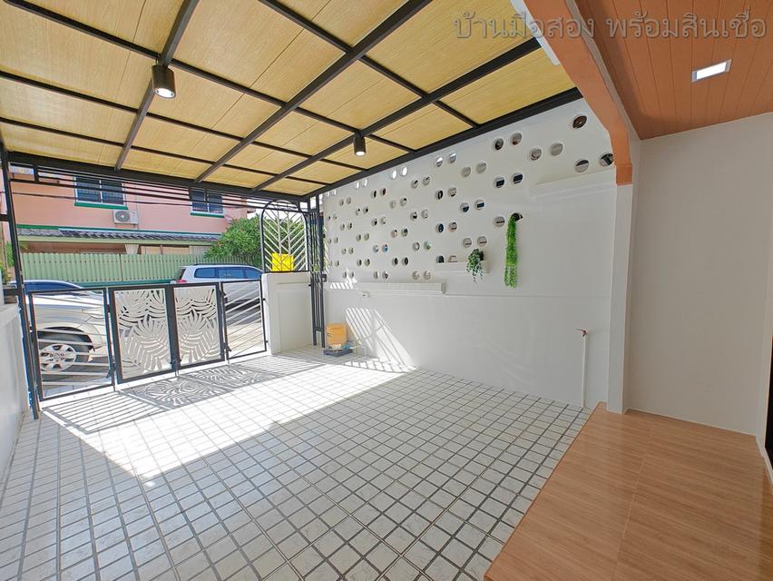 หมู่บ้านกรุงทอง ถนนสายไหม 4