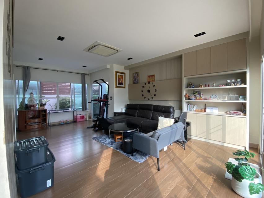 บ้านเดี่ยว2ชั้น สไตล์โมเดิร์น 100ตรว ย่านรัชดา-รามอินทรา 5