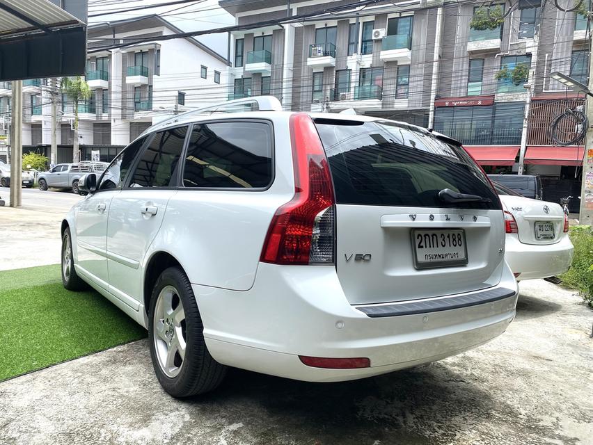 VOLVO V50 2.0 ปี2013