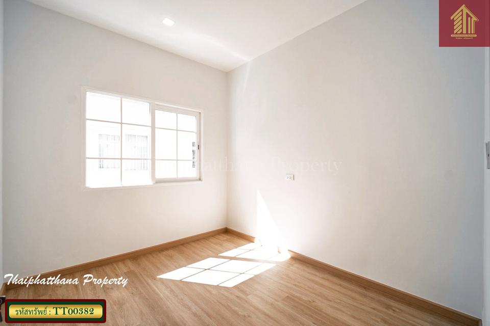 โกลเด้น ทาวน์ บางนา-สวนหลวง 11