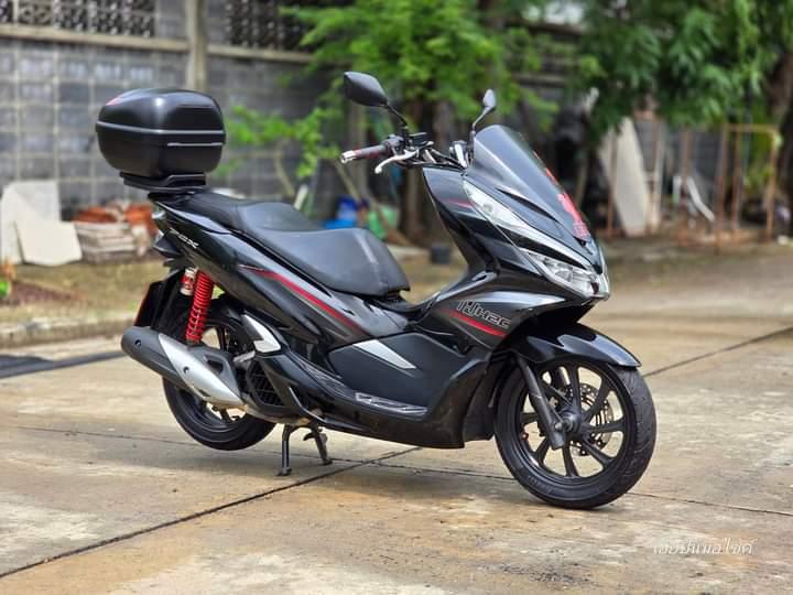 Honda pcx สีดำเท่ 3