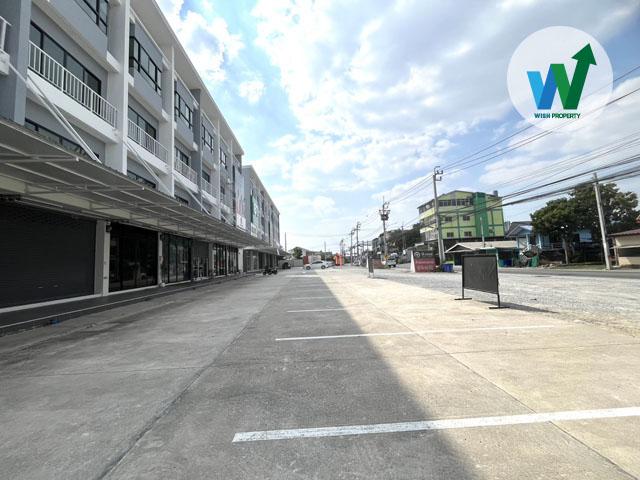 ให้เช่าอาคารพาณิชย์ บางใหญ่ 232 ตร.ม. สภาพใหม่กริ๊บ ไม่เคยเข้าอยู่ พร้อมปั๊มน้ำแท้งก์น้ำ 9