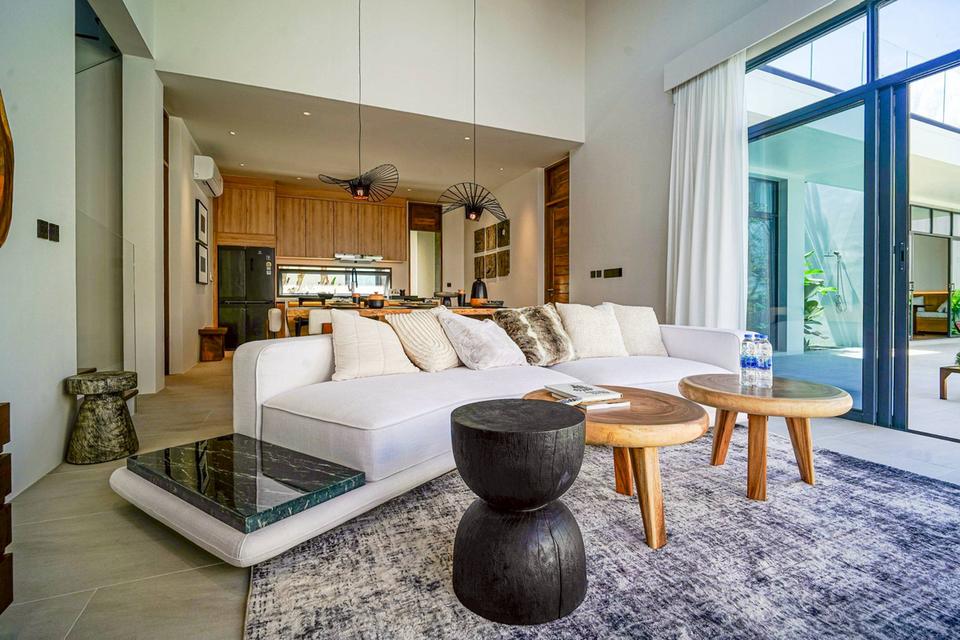 Modern Luxury Pool Villa in Chalong, Phuket – For Rent 4
