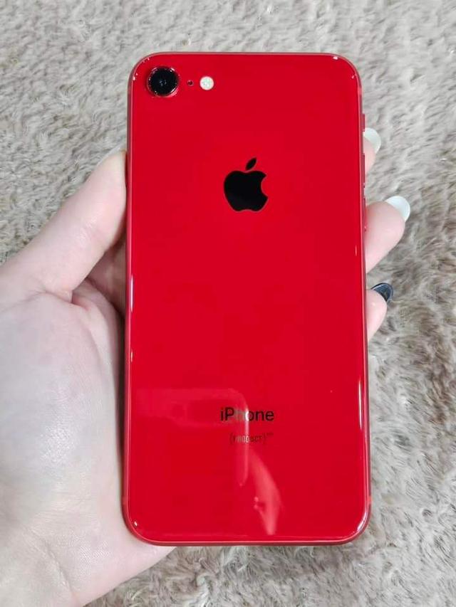 ขายด่วน iPhone 8 สีแดง