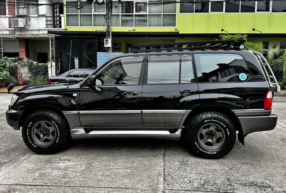 Toyota Land Cruiser สภาพสวยๆ