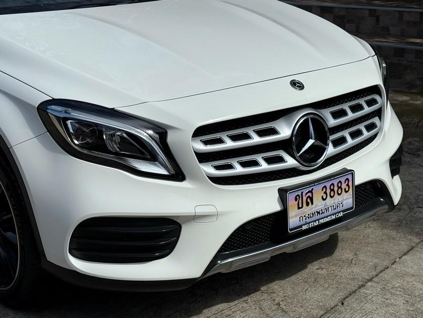 2020 BENZ GLA 250 AMG FACELIFT รถมือเดียวออกป้ายแดง รถวิ่งน้อย เข้าศูนย์ทุกระยะ รถไม่เคยมีอุบัติเหตุครับ 8