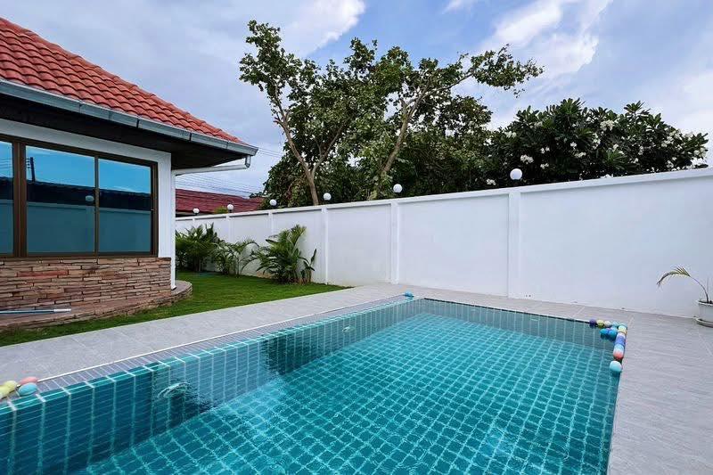Selling Royal View Jomtien 1