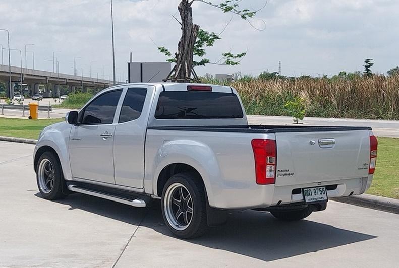 ISUZU  D Max 3.0  Vgs Z MT SPACE CAB Hi-Lander Prestige ปี 2012 รถกระบะพร้อมใช้ ฟรีดาวน์ T.086-527-9533 3